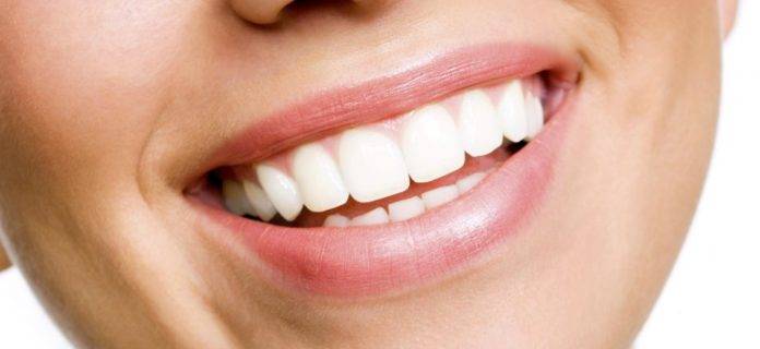 Five Tips for Maintaining Bright, Healthy Teeth